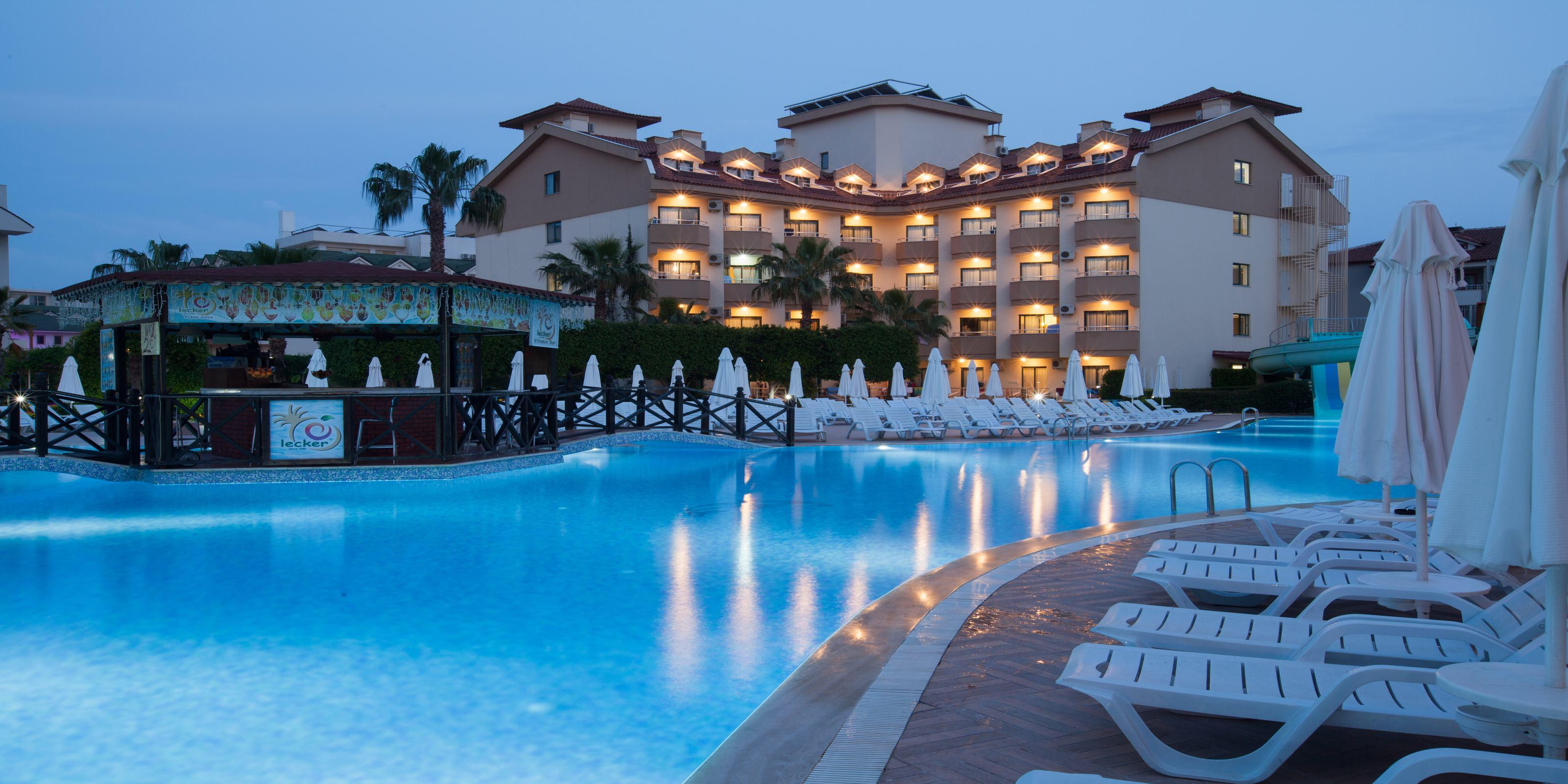 Grand Seker Hotel Side Exterior photo